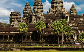 Travel Cambodia with cheap flights to Phnom Penh